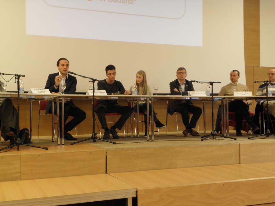 Podiumsdiskussion